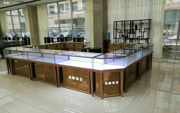 標準珠寶柜臺 標準珠寶柜臺